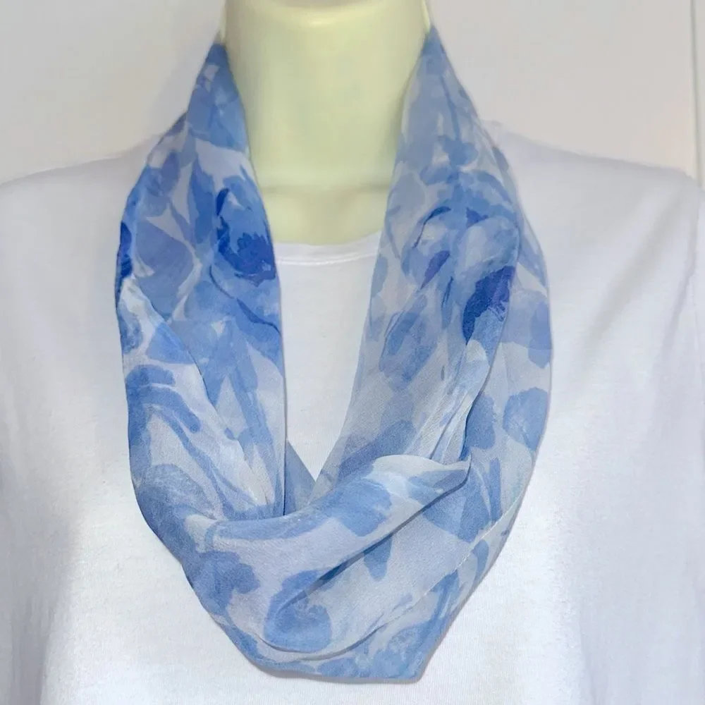 Vintage 60s Vera light blue & white watercolors floral silk infinity neck scarf